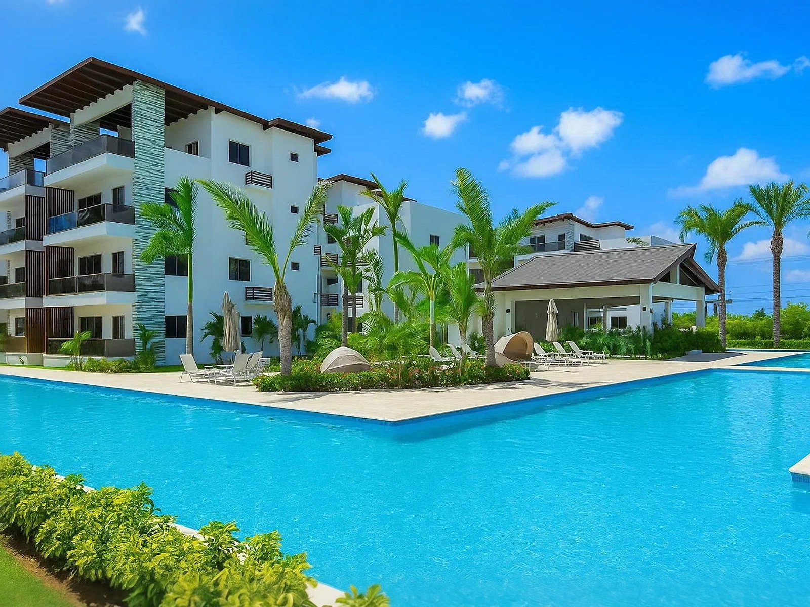 3BR + Maid Room — Apartment & Pool View