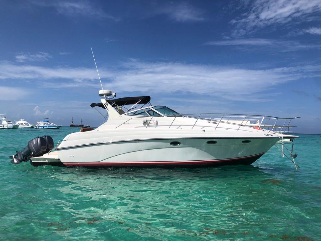 Cruiser 36ft private yacht charter Bávaro